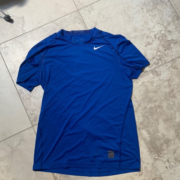 Nike Pro Dri-Fit Shirt. Medium. Fitted. - Picture 1 of 6